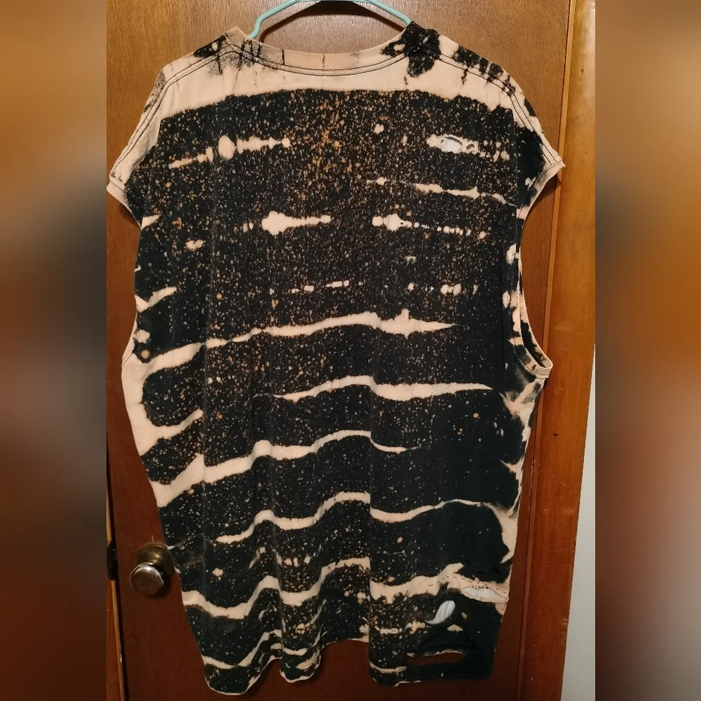 Third Eye Hand Painted Bleach Dyed Tank Top - Picture 3 of 7